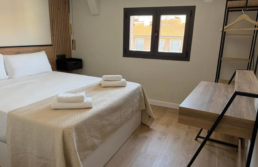 Le Petit Hostel-1