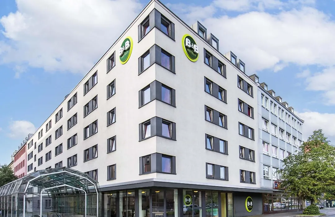 B&B Hotel Nürnberg-City-1
