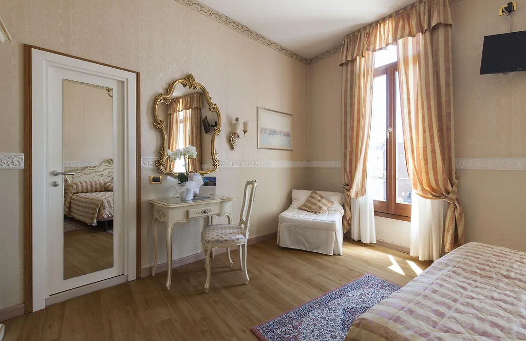 Hotel Riviera Venezia Lido-1