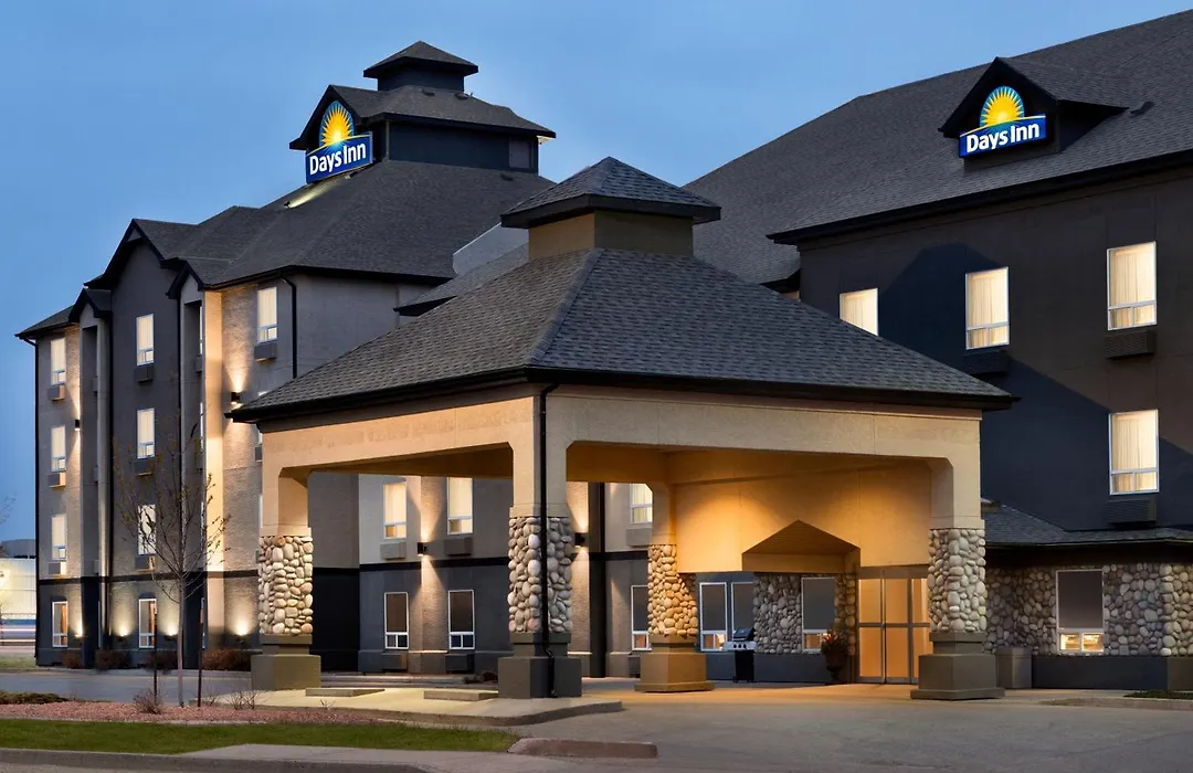 Days Inn By Wyndham Regina-1