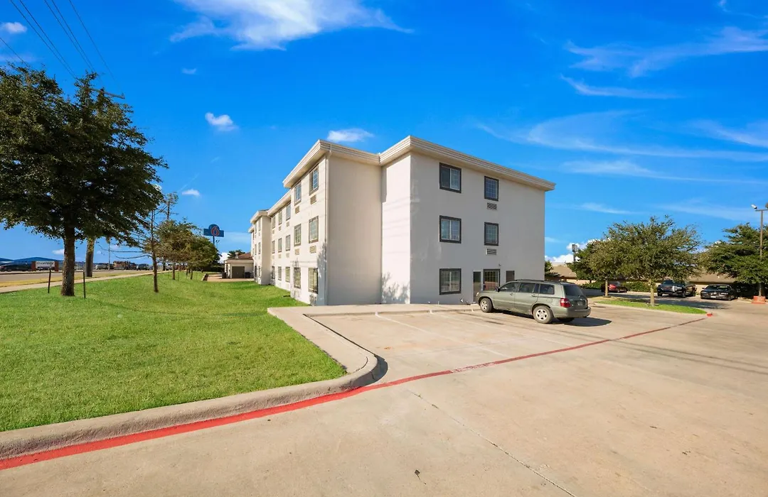 Motel 6-Decatur, Tx-1