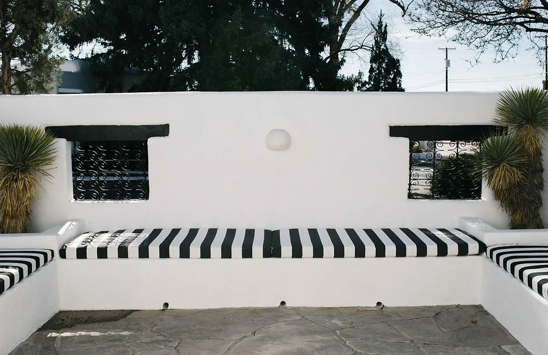 El Rey Court-1
