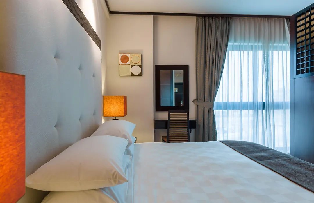 Park Apartments Dubai, An Edge By Rotana Hotel-1