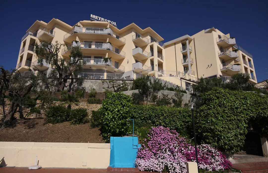 Hotel Metropol-1
