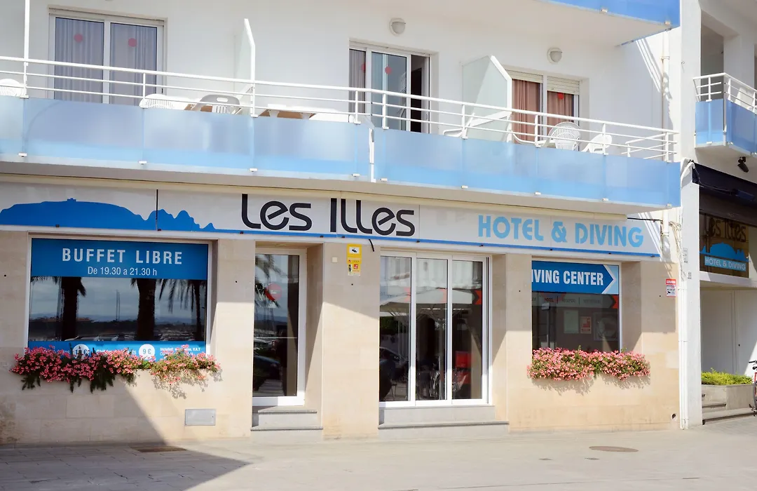 Hotel & Diving Les Illes-1