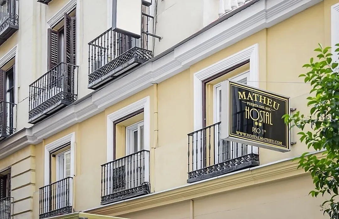 Hostal Matheu-1