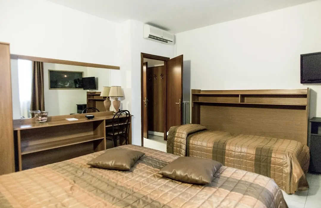 Hotel Europa-1