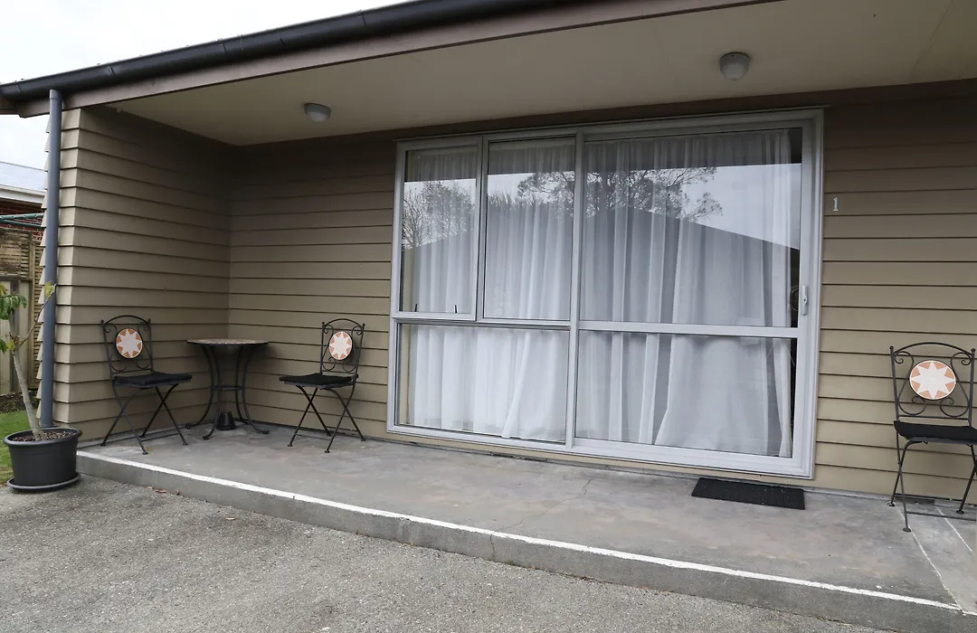 Annabelle Motel-1