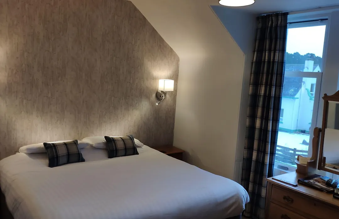 Cairn Hotel-1
