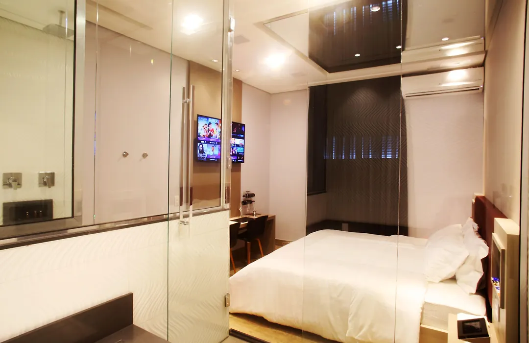 Zaya Motel Premium (Adults Only)-1
