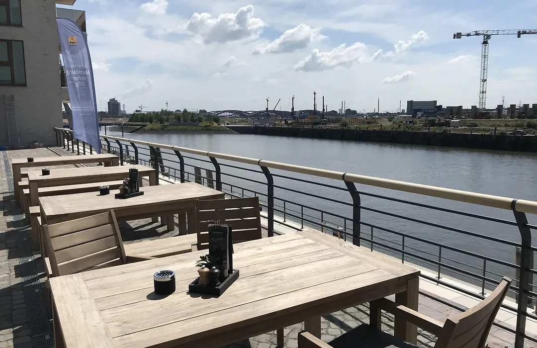 Jufa Hotel Hamburg Hafencity-1