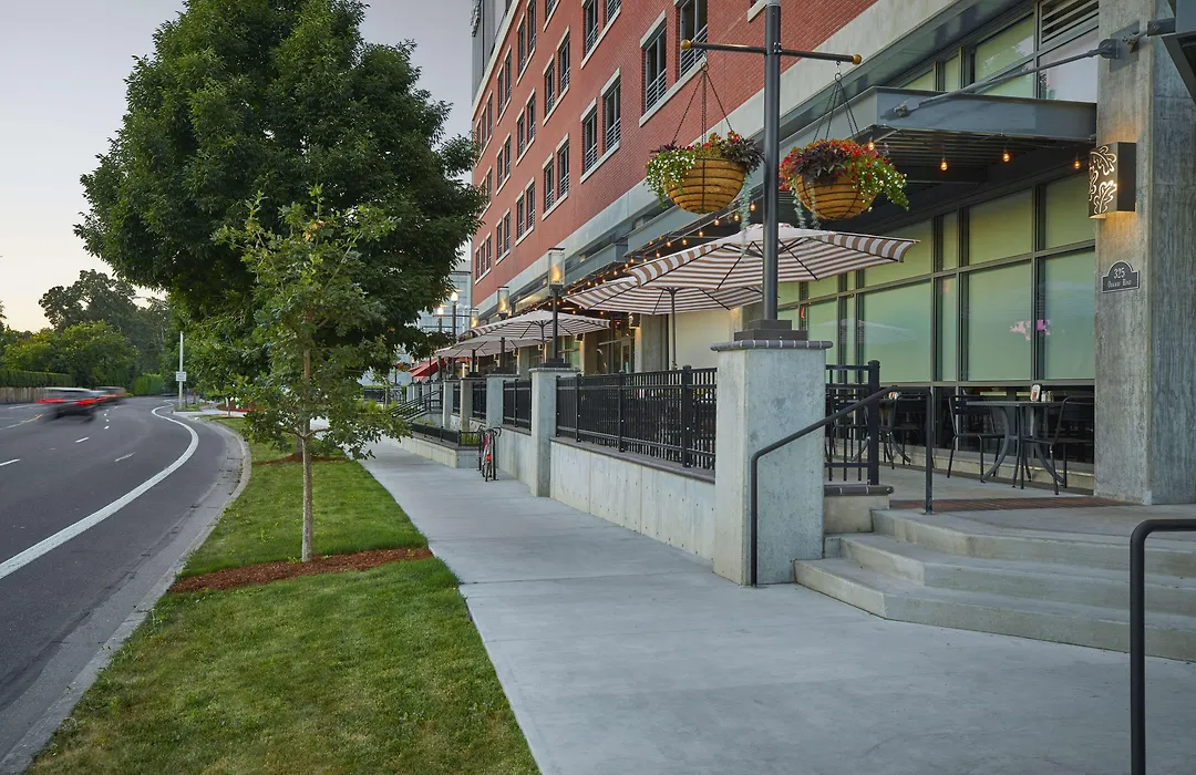 Hyatt Place Eugene/Oakway Center-1