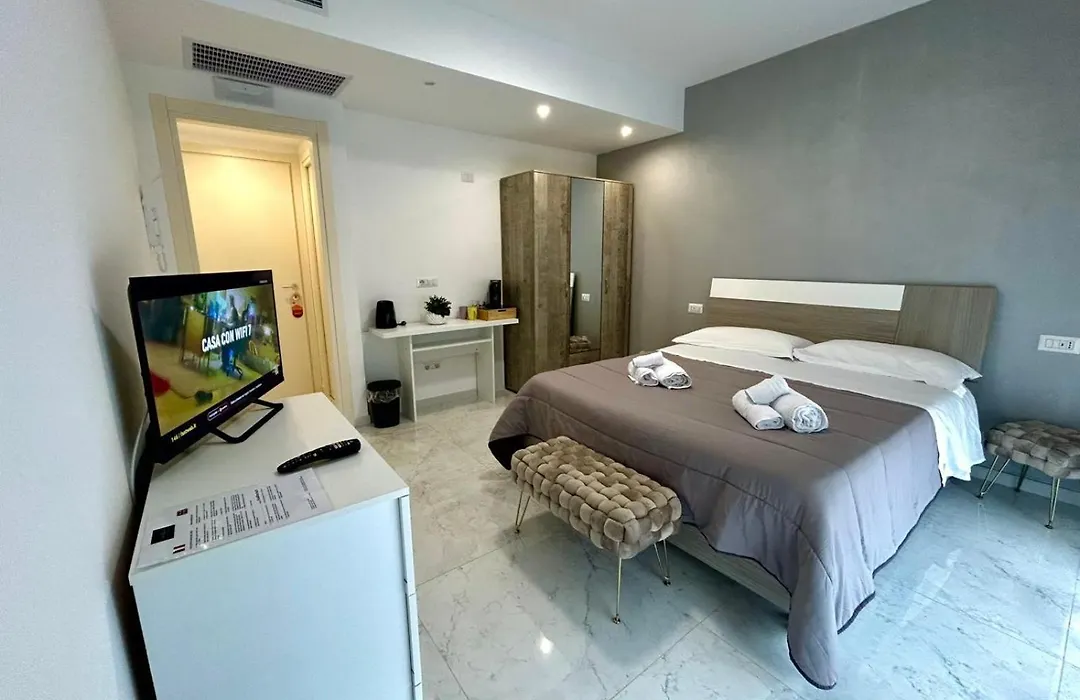 Aqua Marine B&B - Rooms And Apartments-1