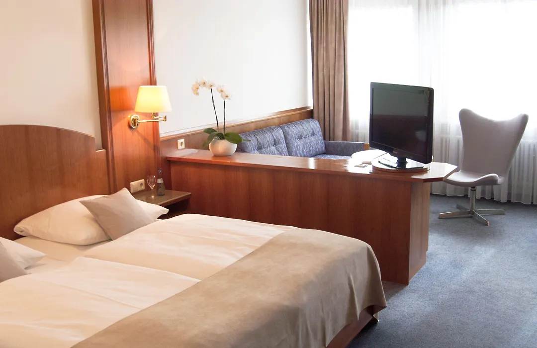 Hotel Germania-1