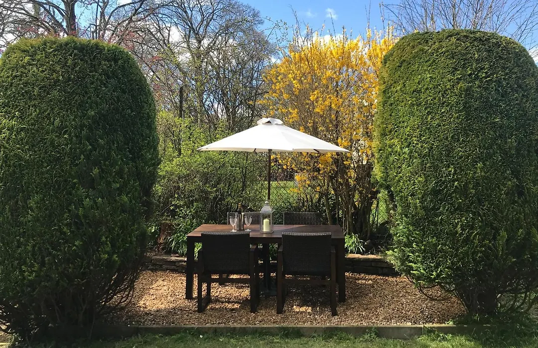 Ivy Cottage-1