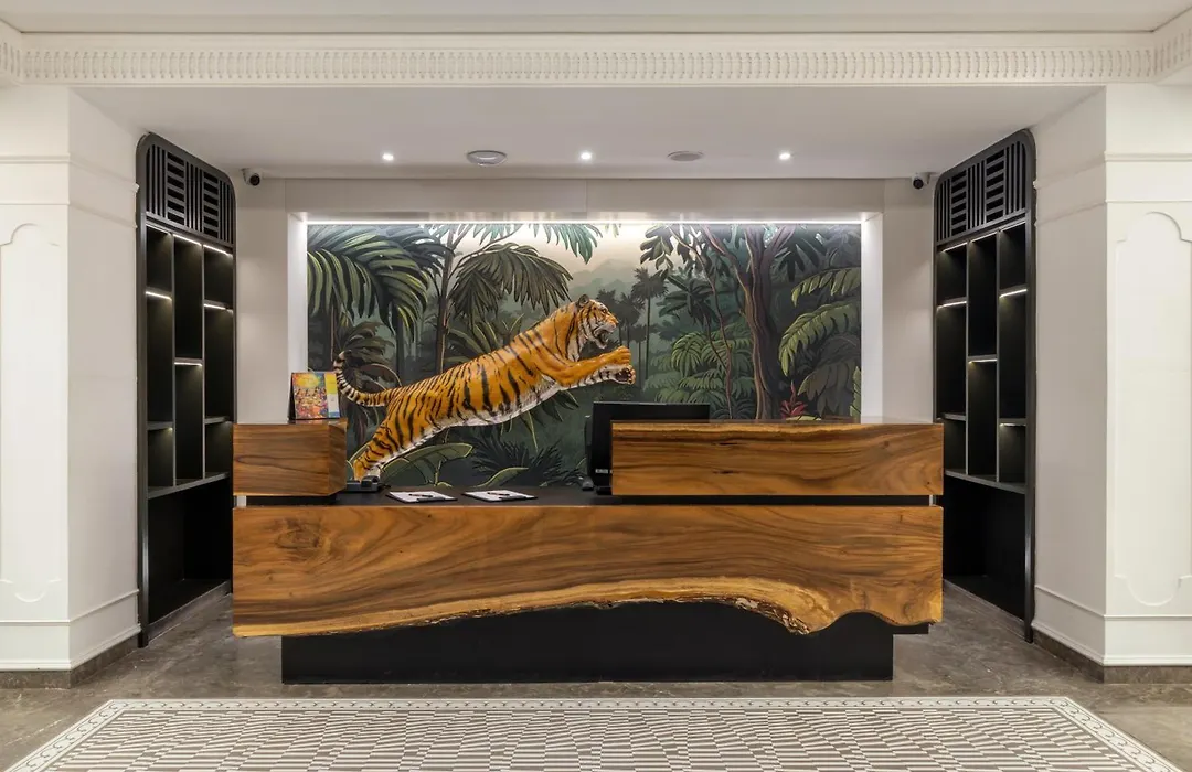 Zibe Luxe Hyderabad By Grt Hotels-1