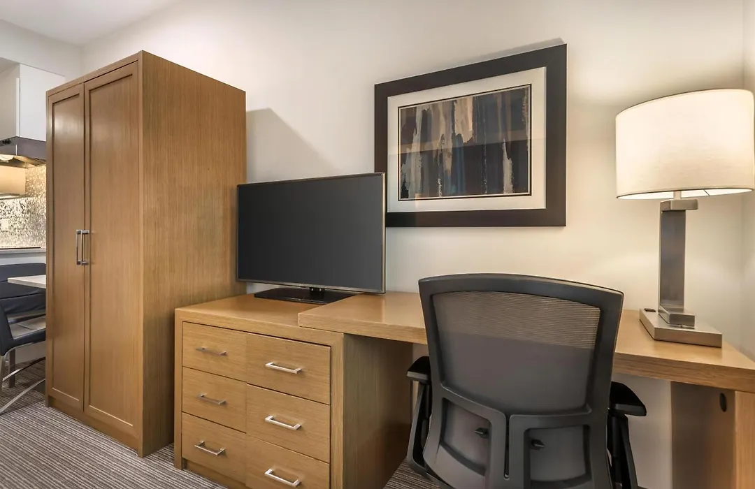 Executive Residency By Best Western Calgary City View North-1