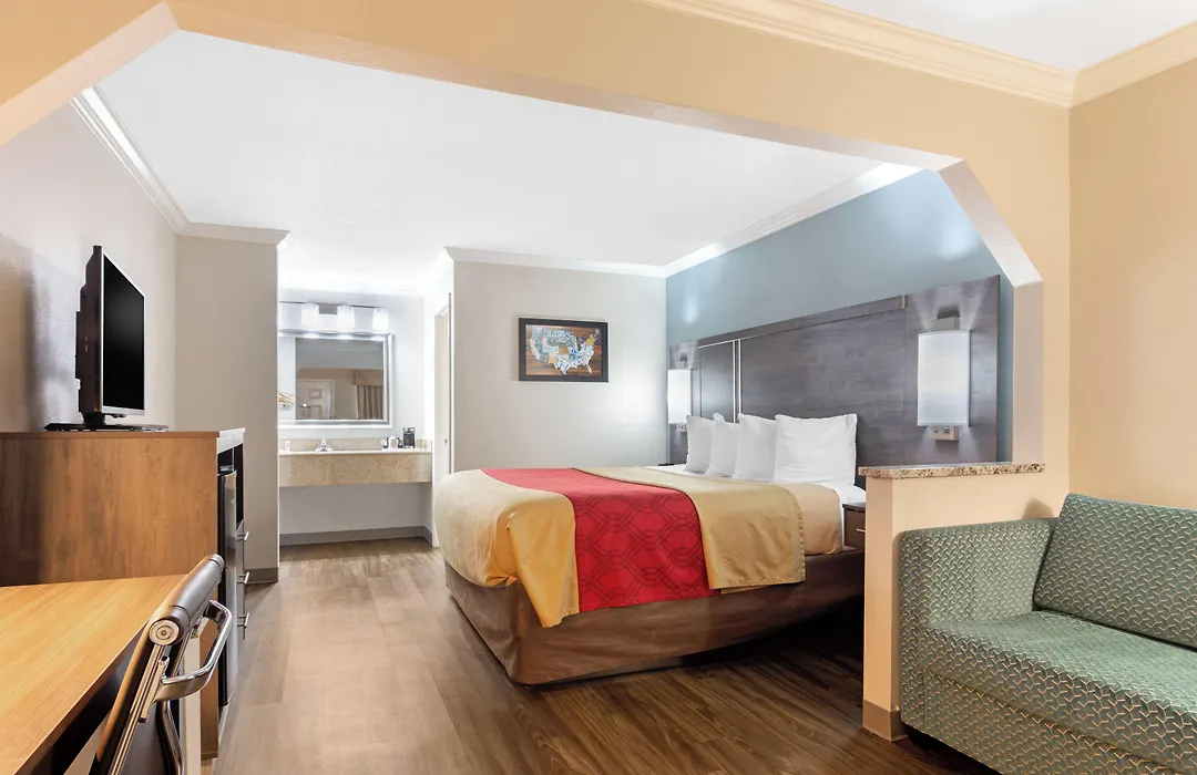 Econo Lodge Byron - Warner Robins-1