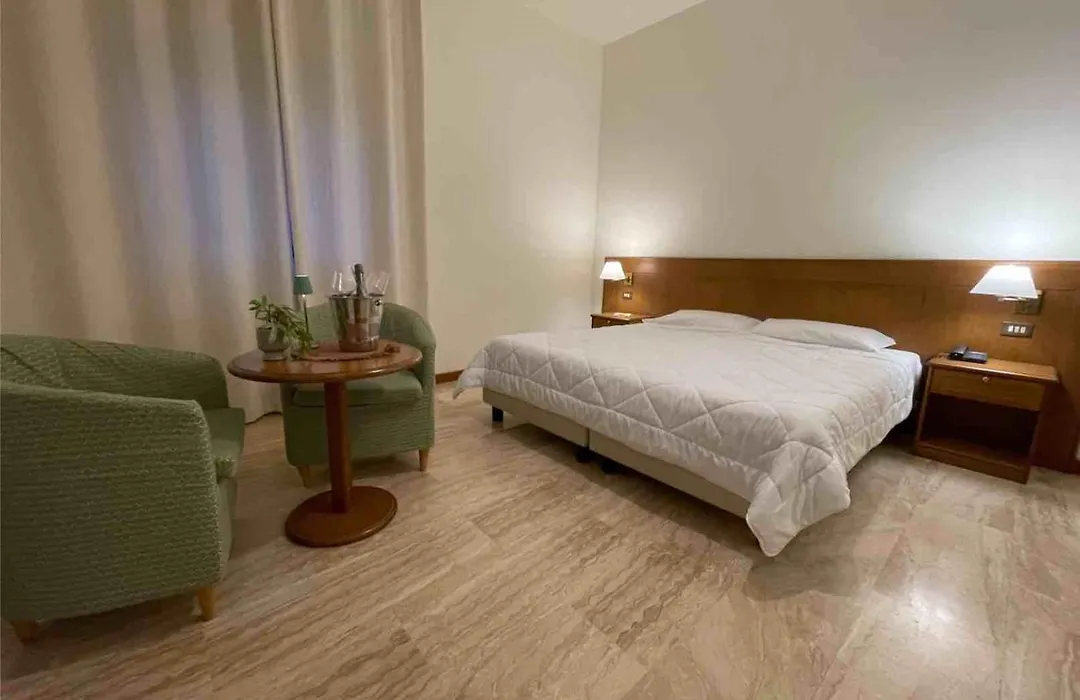 Hotel Clementi-1