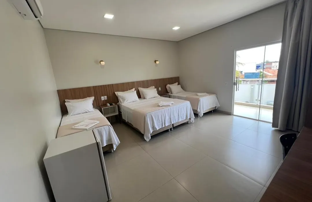 HOTEL PLAZA PONTES e LACERDA-1