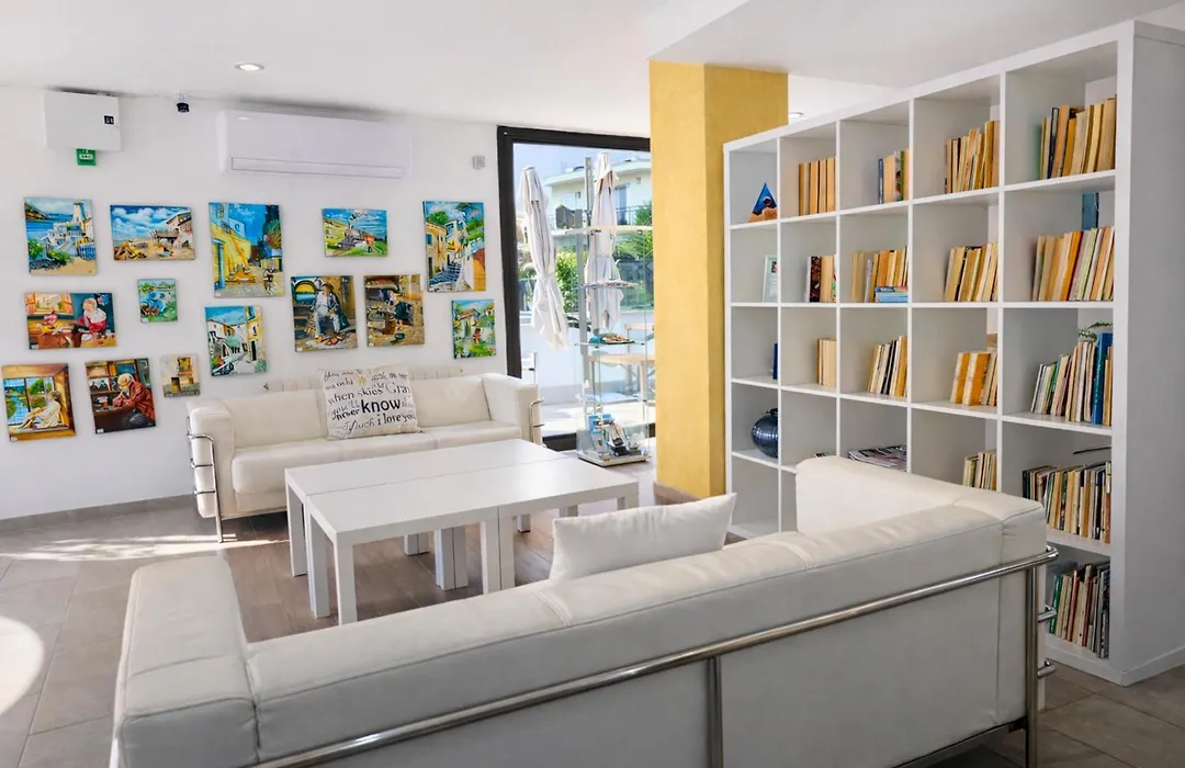 Adia Hotel Cunit Playa-1