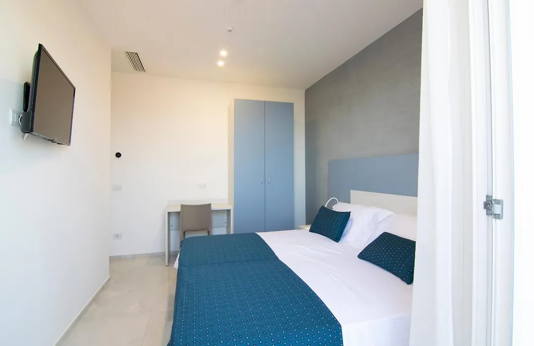 Residence Flow-R-1
