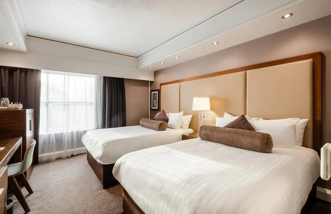 Sandman Signature London Gatwick Hotel-1