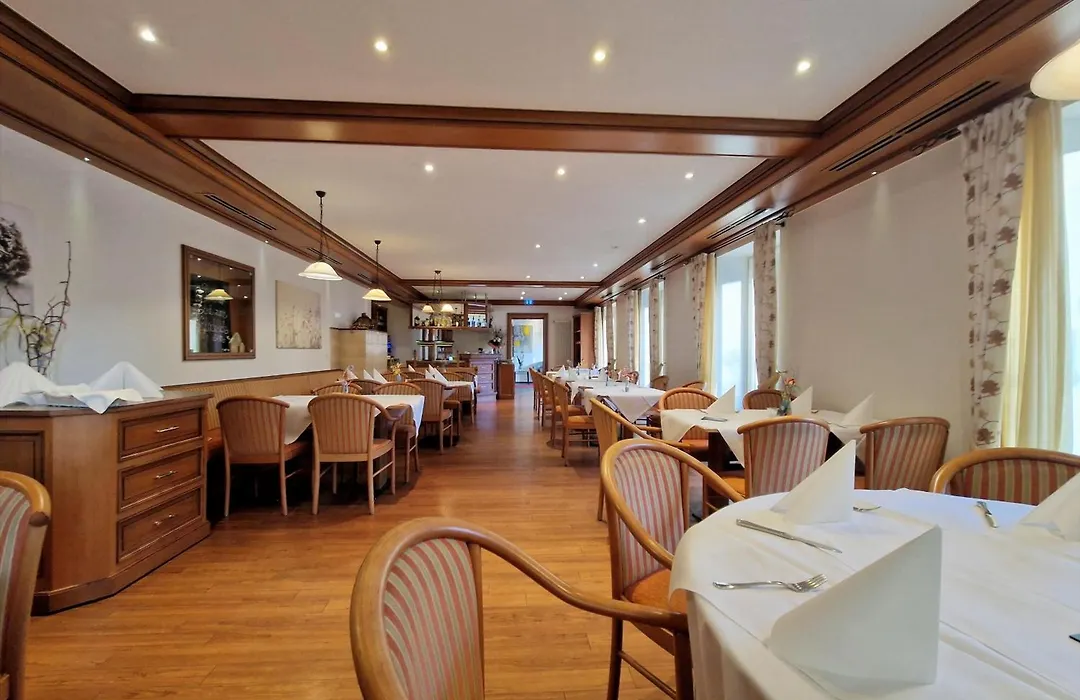 Blume Hausach I Hotel&Restaurant-1