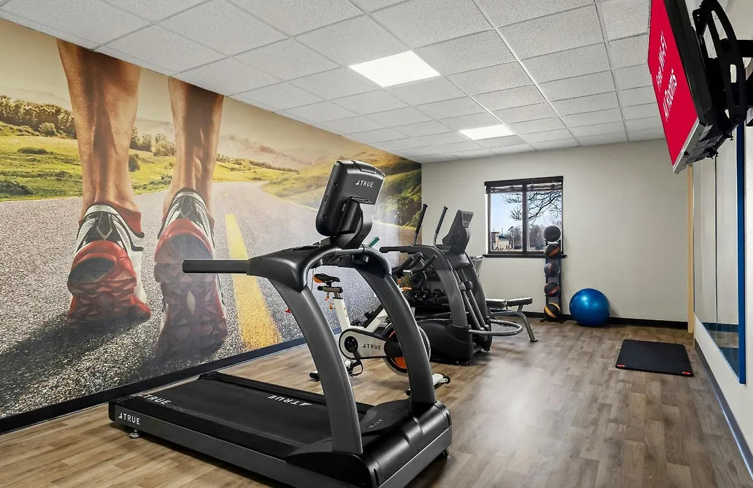 Clarion Pointe-1