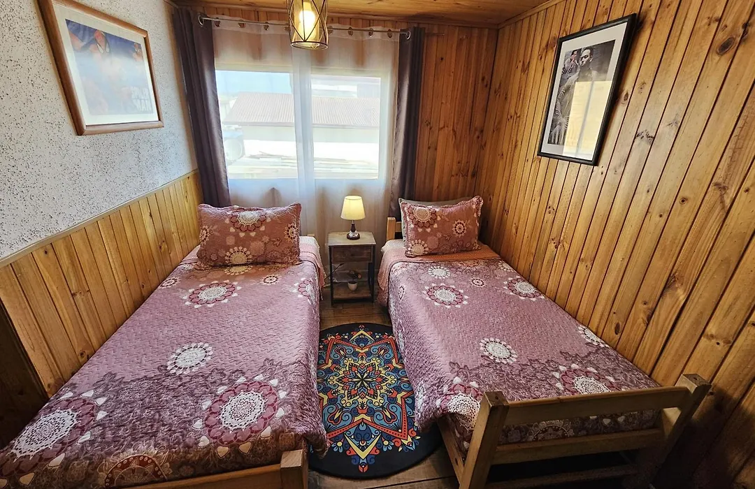 Hostal Sol y Luna - a 10 min del aeropuerto&Desayuno Incluido-1
