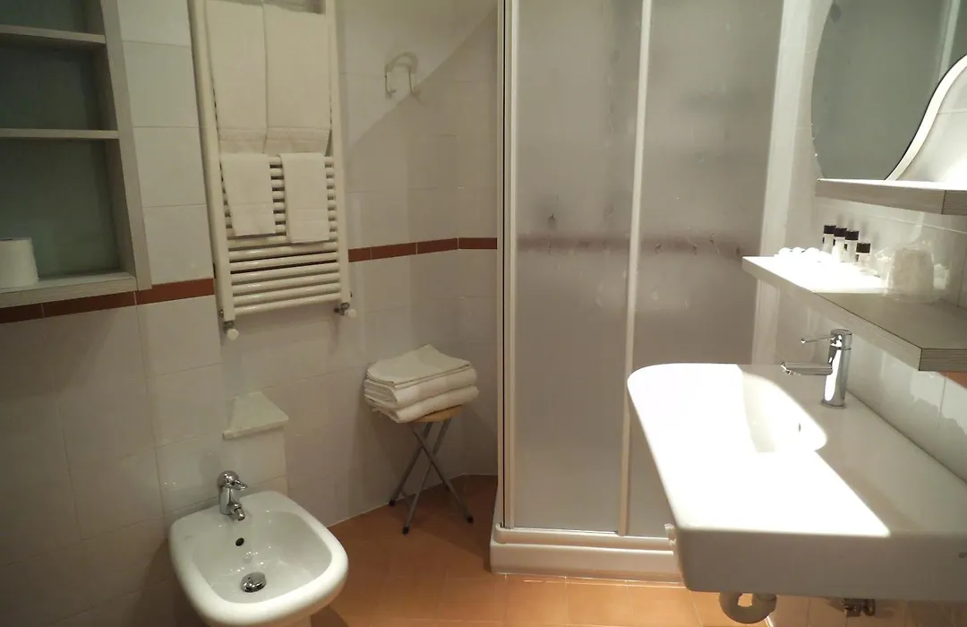 Hotel Ariston & Apartments-1