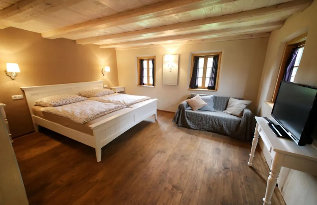 Ferienhaus Lindenhof Graupa-1