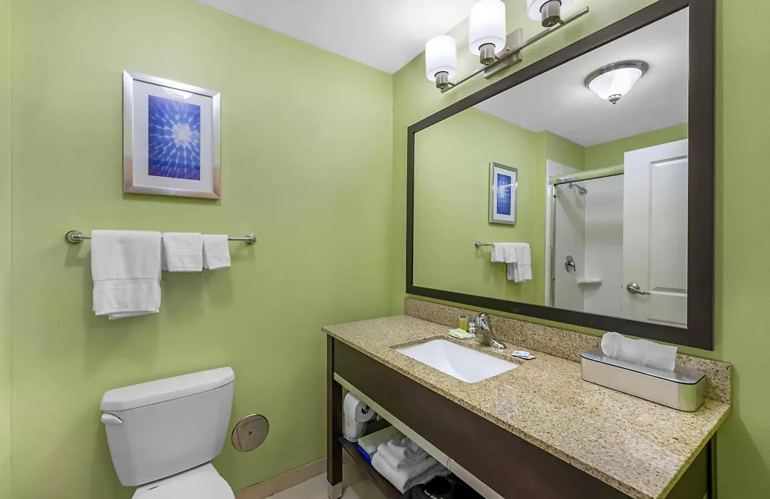 Sleep Inn & Suites Altoona North-1