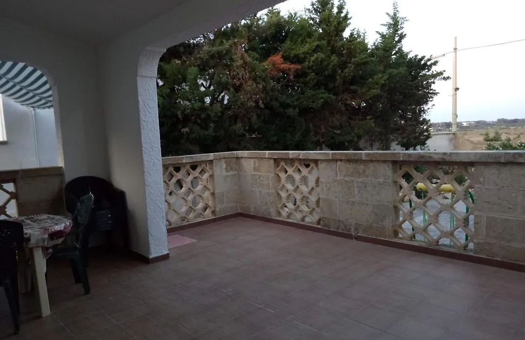 Villa Punta Grossa 1-1