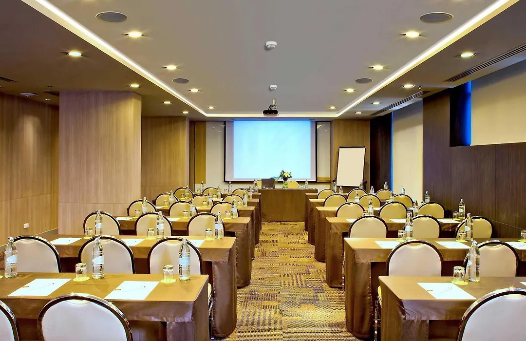 Ibis Hua Hin-1