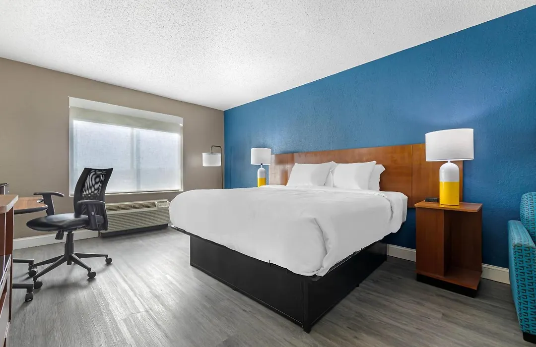 Comfort Inn & Suites Mt Laurel-Philadelphia-1