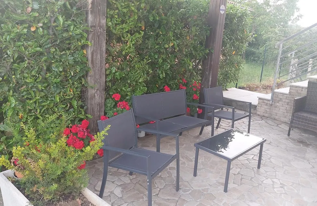 Life Hotel-1