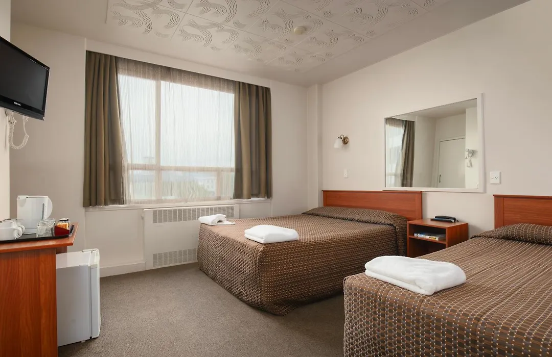 Kiwi International Hotel-1