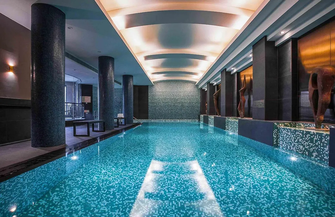 Quay West Suites Melbourne-1
