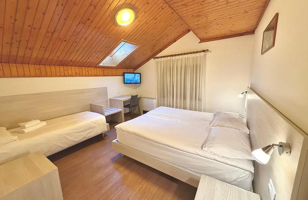 Hotel International-1