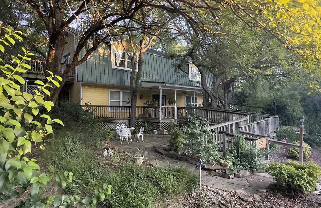Bed & Breakfast On White Rock Creek-1