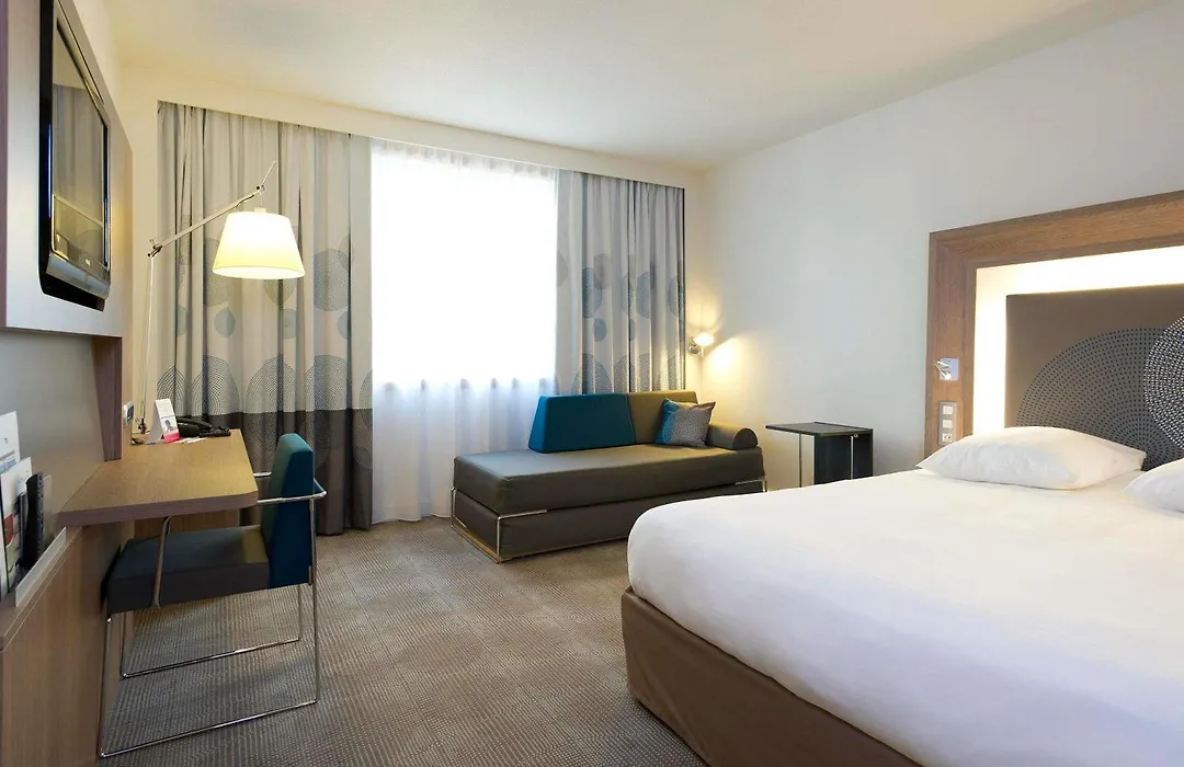 Novotel Brussels City Centre-1