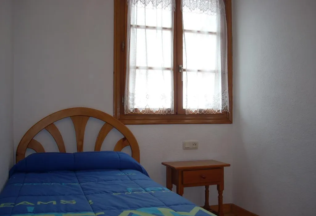 Apartamentos Los Tilos-1
