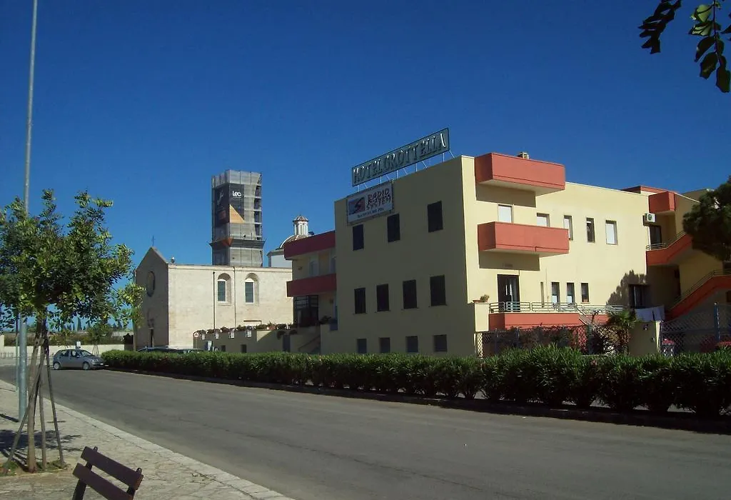 Hotel Nuova Grottella-1