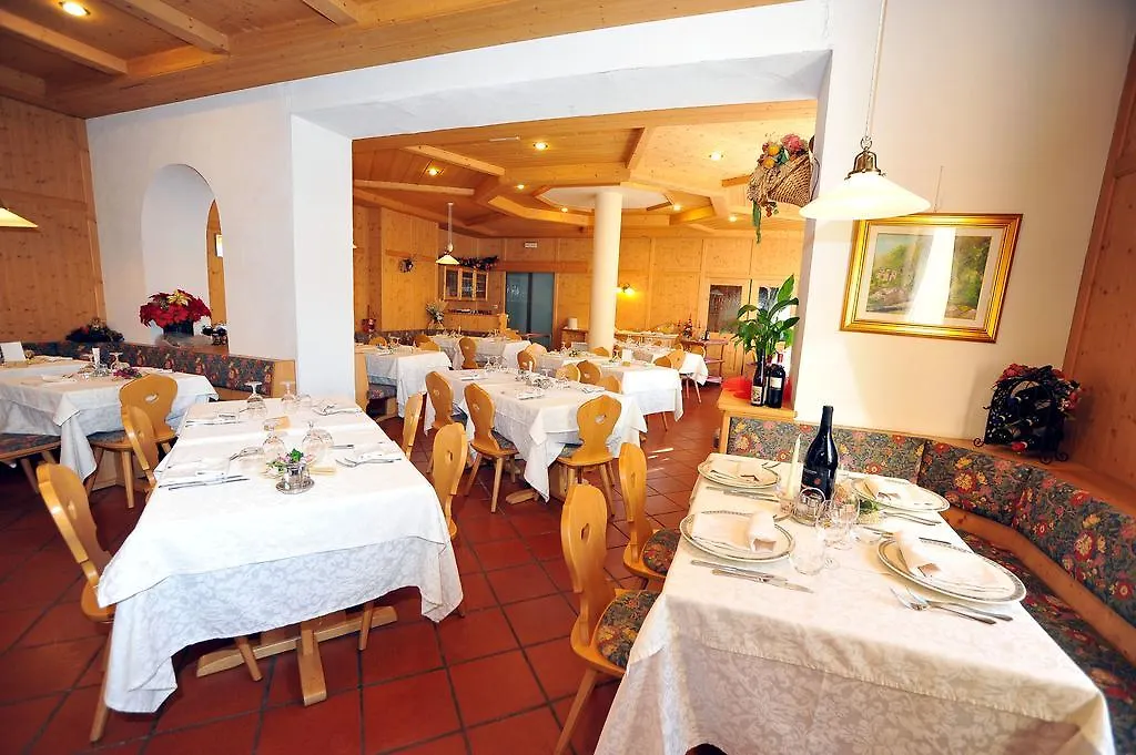 Hotel Capitani-1