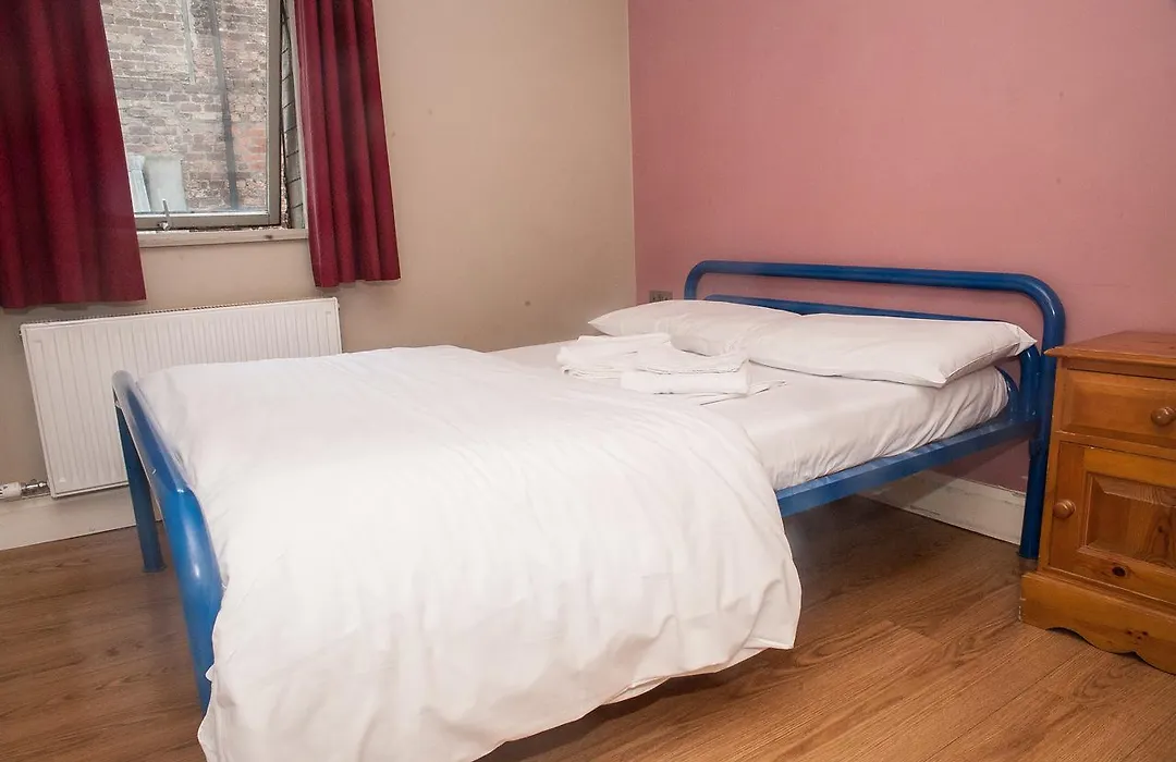 Isaacs Hostel-1