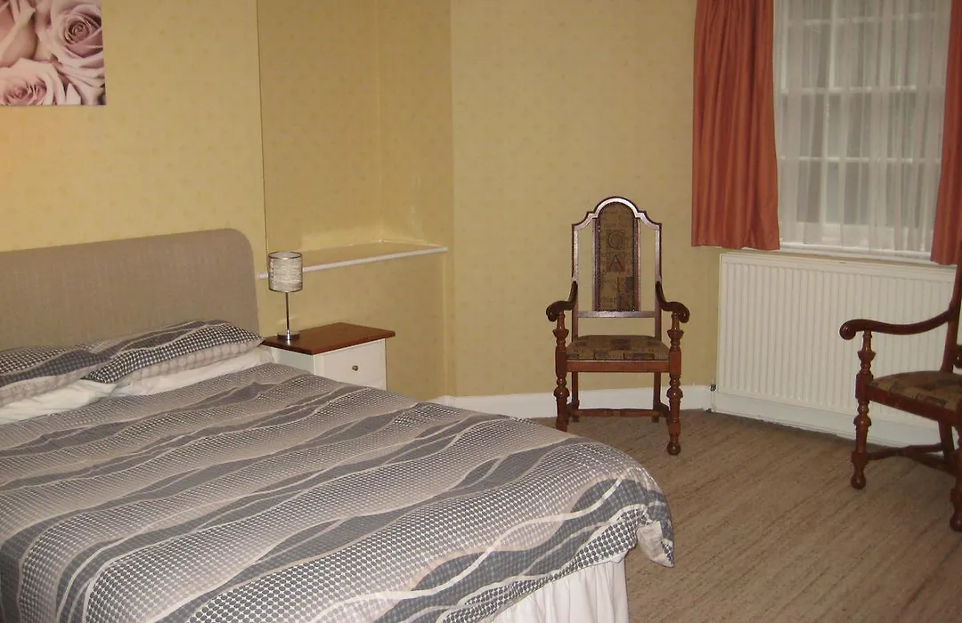 Canterbury Hotel Cottages And Apartment'S-1