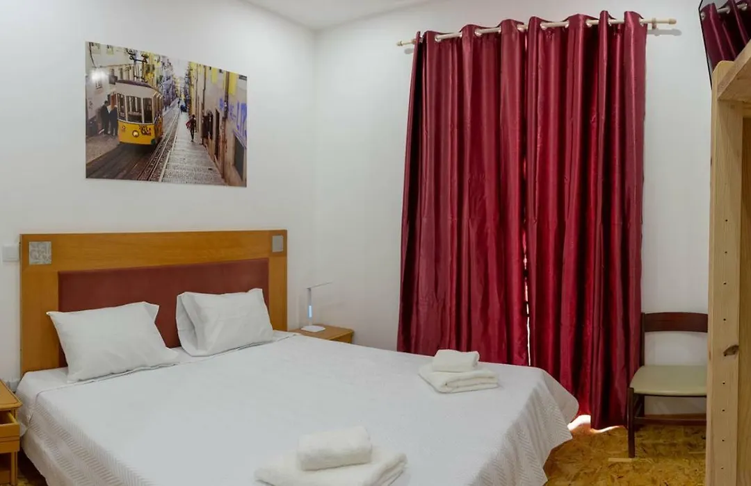 Guest House Rooms In Bairro Alto-1