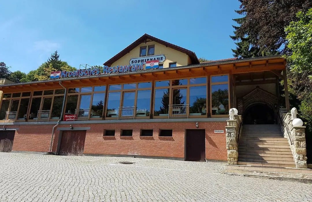 Hotel - Restaurant Sophienaue-1