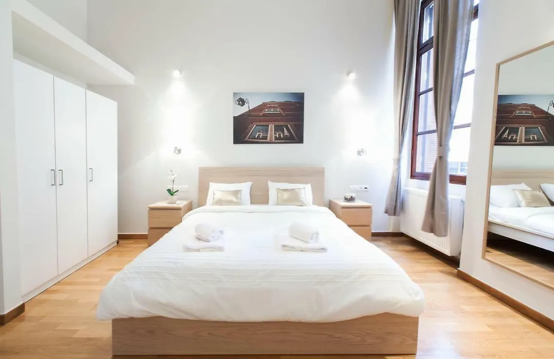 Central Apartments In Psiri - Athens-1